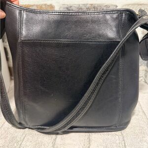 1990’s COACH  Black Leather Bucket Bag Shoulder VTG #9060 crossbody bag